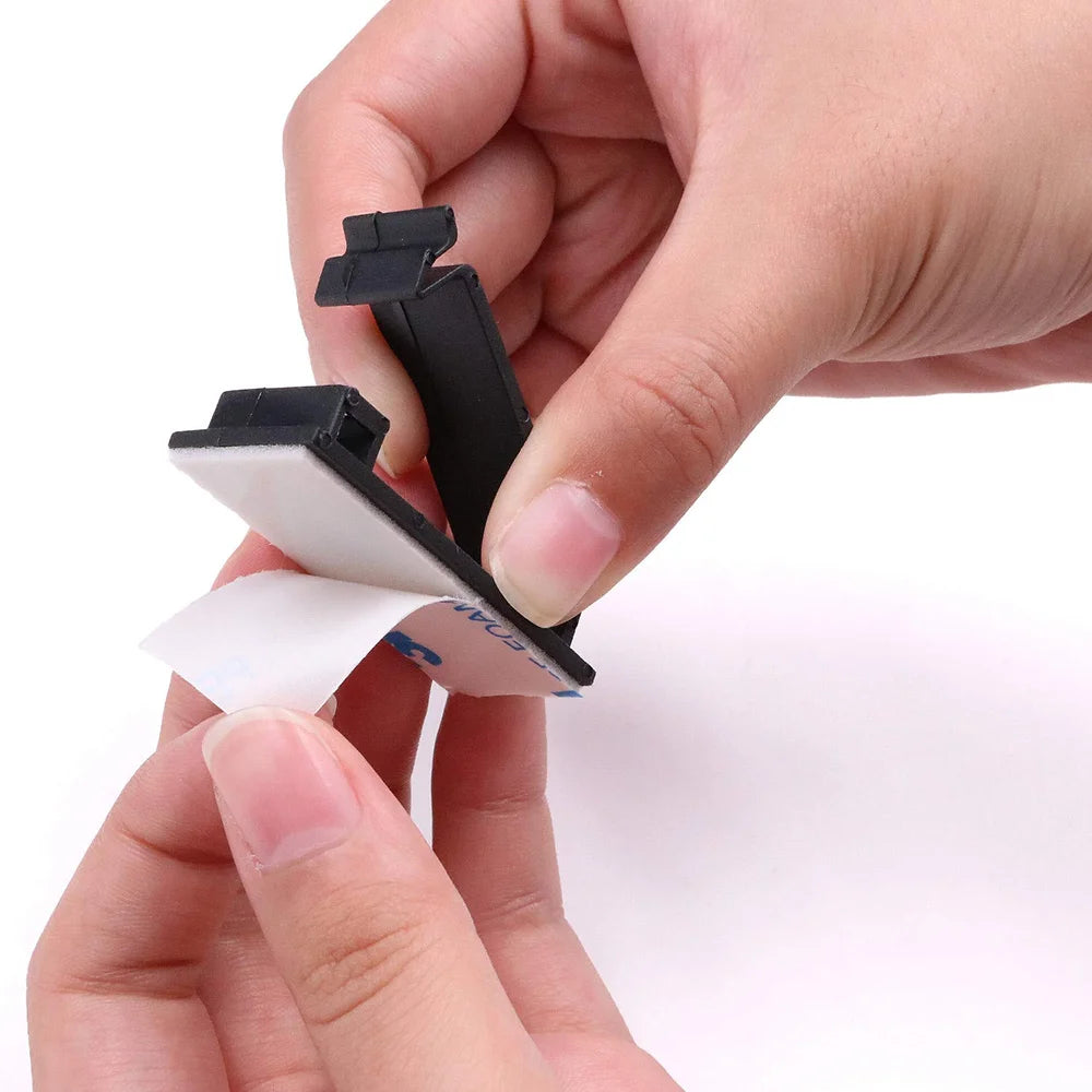 Selbstklebende Kabelclips – Die perfekte Ordnungslösung für Ihre Kabel!