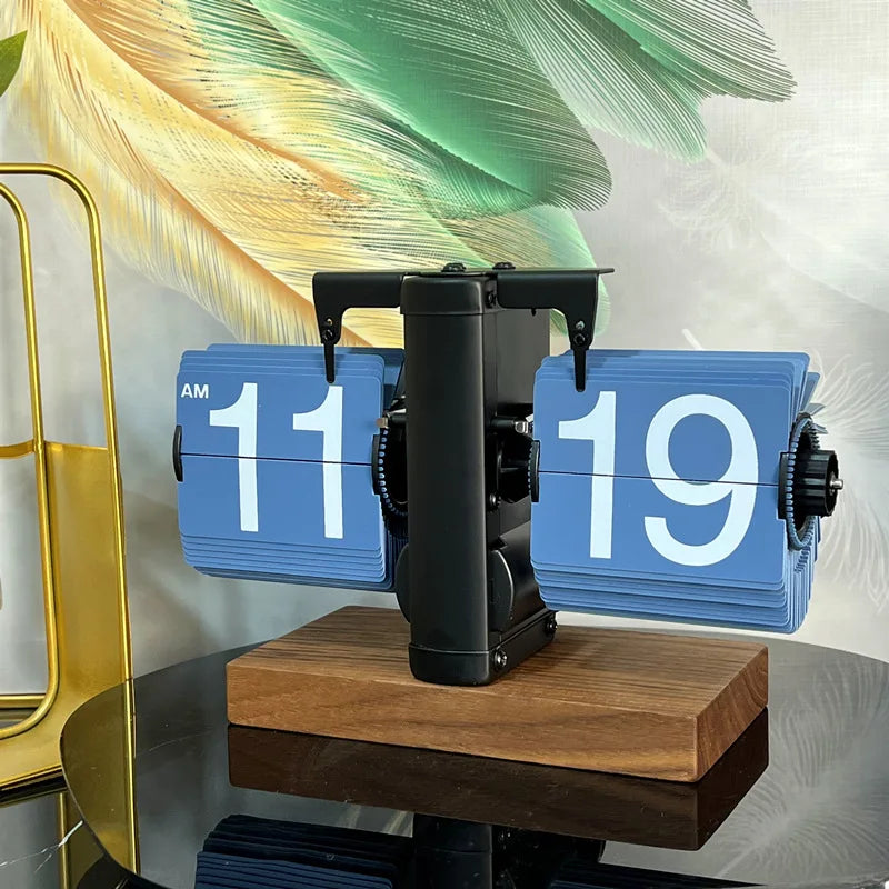 Retro-Flip-Uhr – Zeitloser Eyecatcher für Ihr Büro