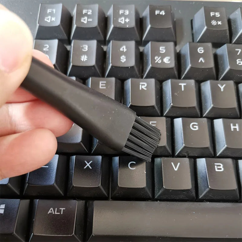 6-in-1 Tastatur- und Geräte-Reinigungsbürsten
