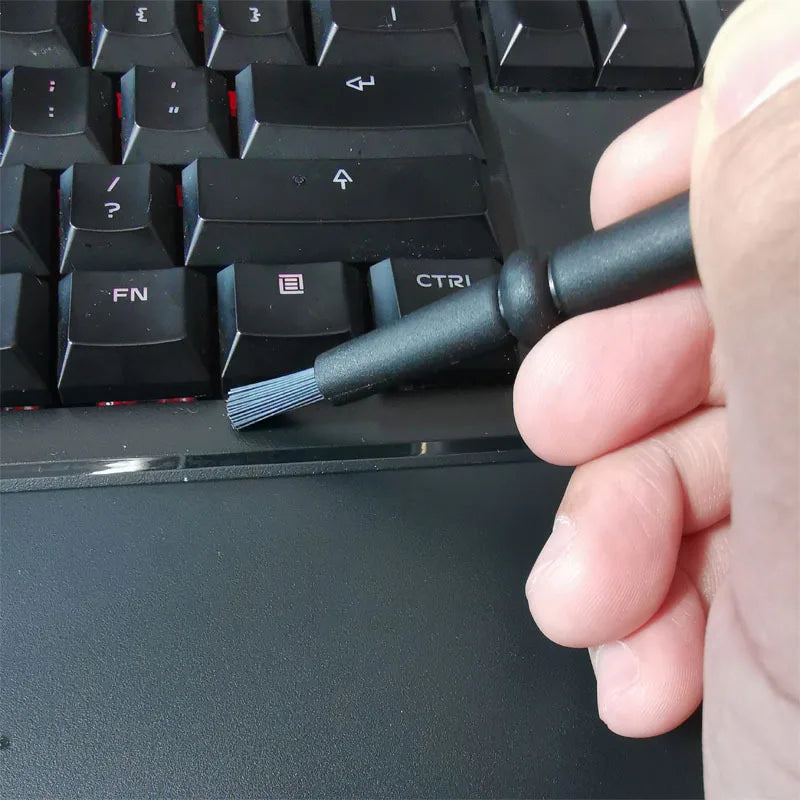 6-in-1 Tastatur- und Geräte-Reinigungsbürsten